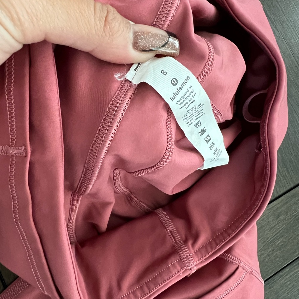 Lululemon crop leggings
